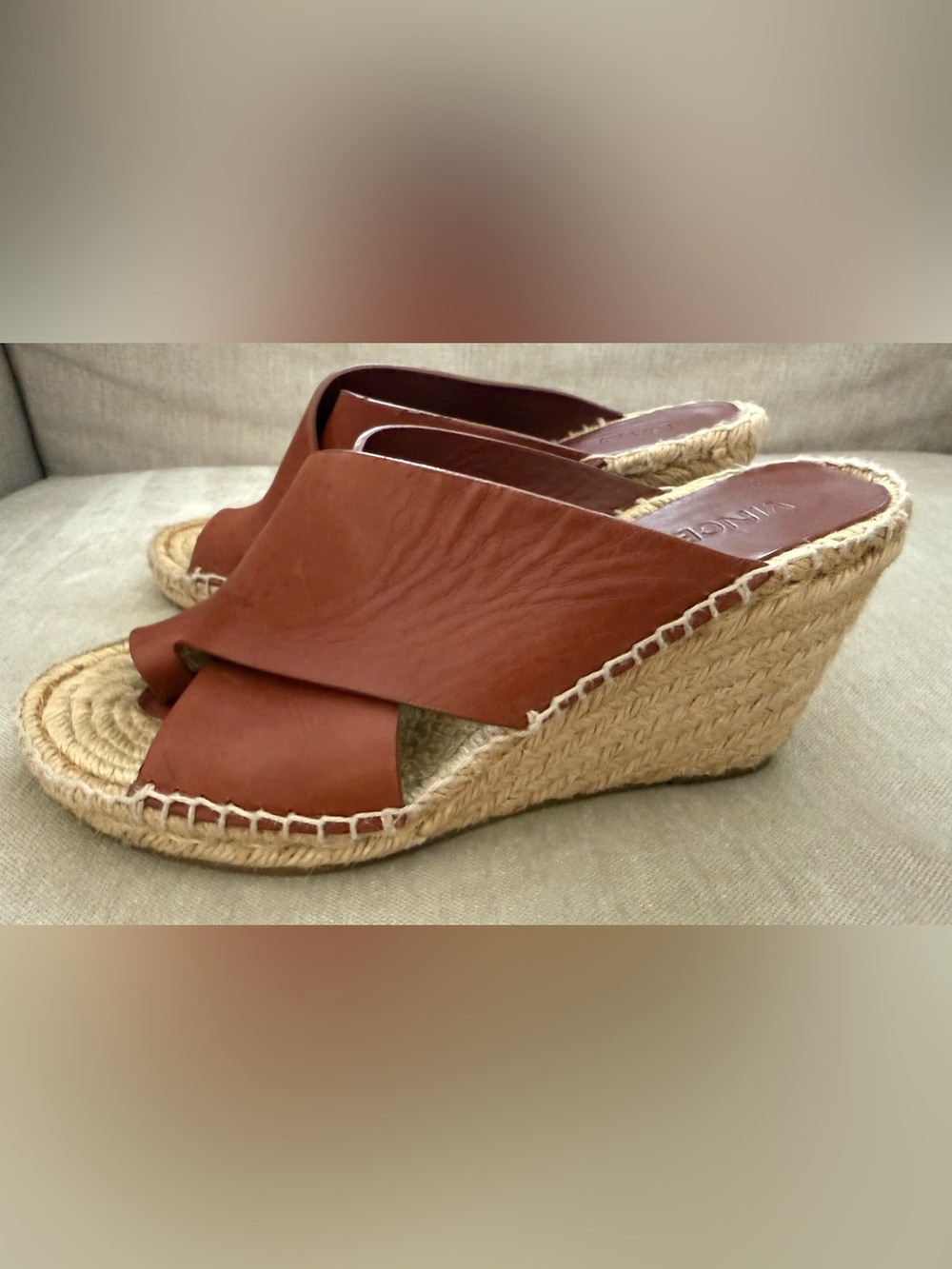 Vince cognac brown leather wedge sandals size US7